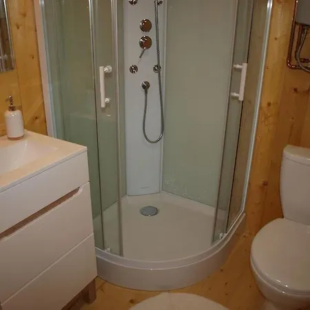 Woda Gory - Glamping Caloroczny * Szlembark