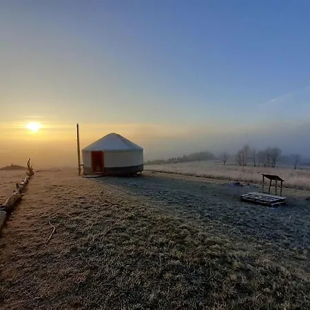 Woda Gory - Glamping Caloroczny Luxury tent Szlembark