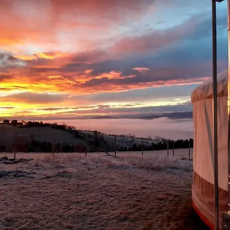 Woda Gory - Glamping Caloroczny